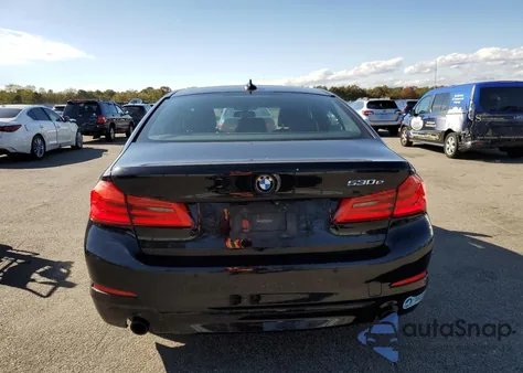 2018 BMW 530Xe z USA, uszkodzony, nr VIN WBAJB1C57JG624119